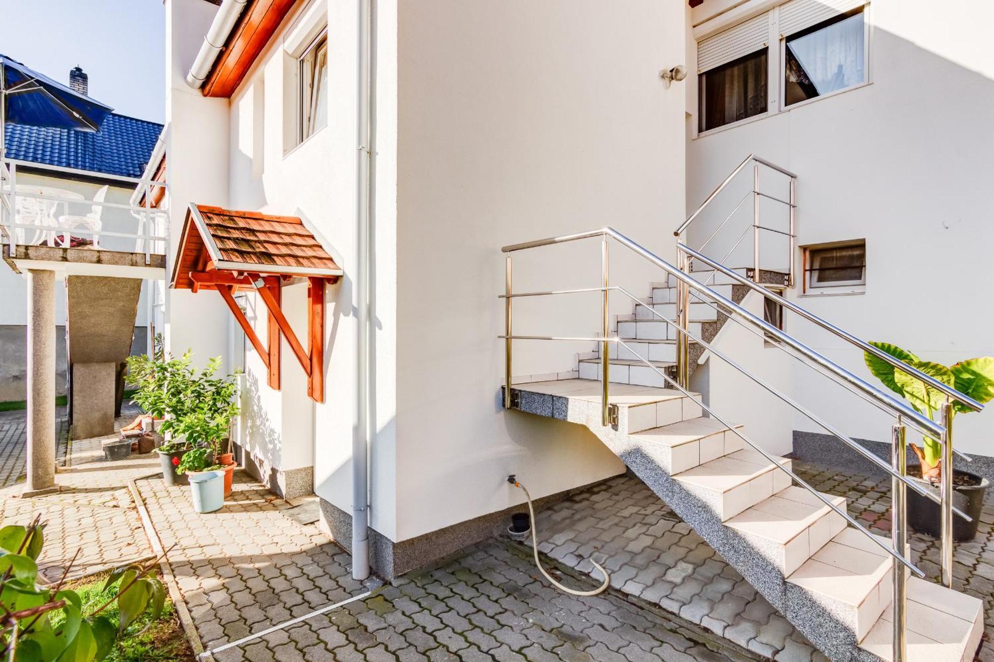 Ilona Apartman Хевиз Экстерьер фото